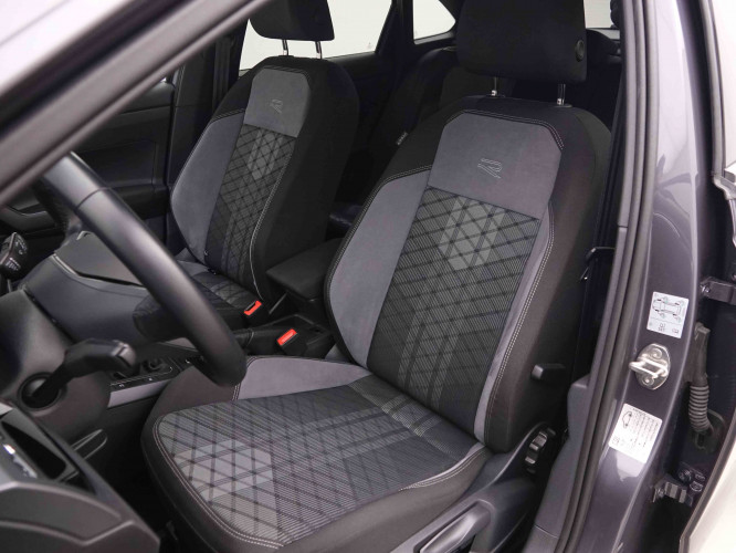 VOLKSWAGEN_VOLKSWAGEN_TAIGO_2549637_6.jpg