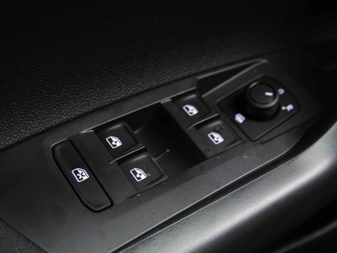 VOLKSWAGEN_VOLKSWAGEN_TAIGO_2551615_19.jpg VOLKSWAGEN_VOLKSWAGEN_TAIGO_2551615_19.jpg