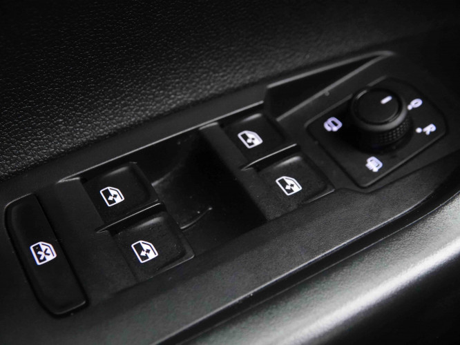 VOLKSWAGEN_VOLKSWAGEN_TAIGO_2652326_19.jpg VOLKSWAGEN_VOLKSWAGEN_TAIGO_2652326_19.jpg