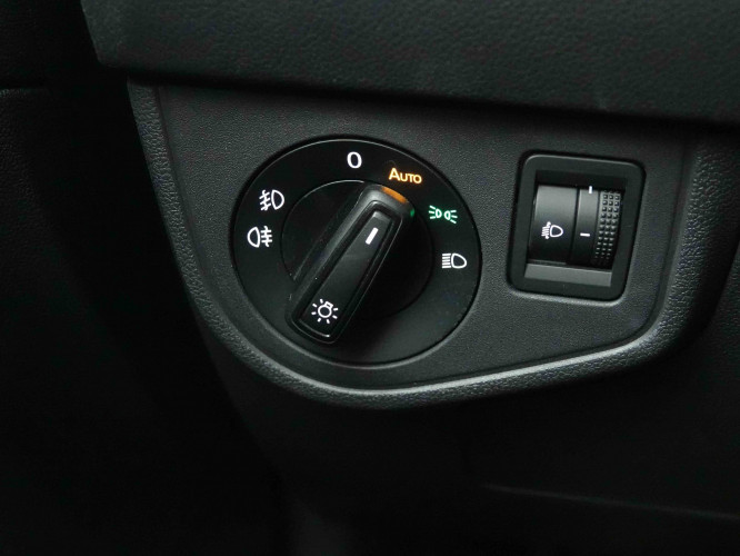 VOLKSWAGEN_VOLKSWAGEN_TAIGO_2653248_18.jpg