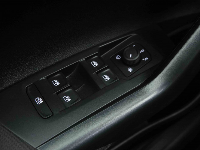 VOLKSWAGEN_VOLKSWAGEN_TAIGO_2653248_19.jpg