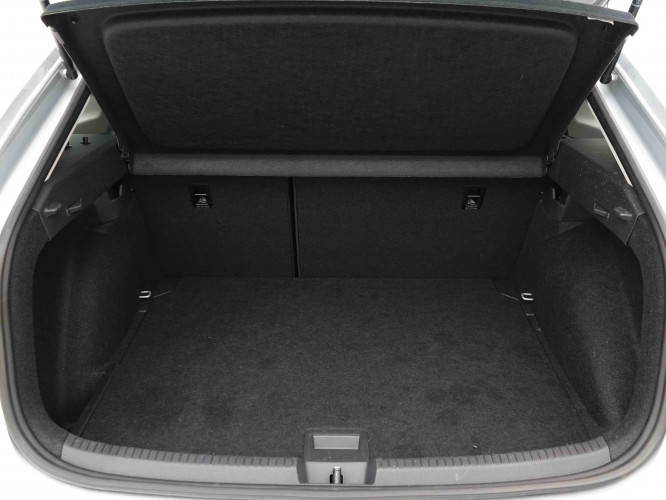 VOLKSWAGEN_VOLKSWAGEN_TAIGO_2654492_5.jpg VOLKSWAGEN_VOLKSWAGEN_TAIGO_2654492_5.jpg