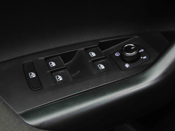 VOLKSWAGEN_VOLKSWAGEN_TAIGO_2654708_18.jpg