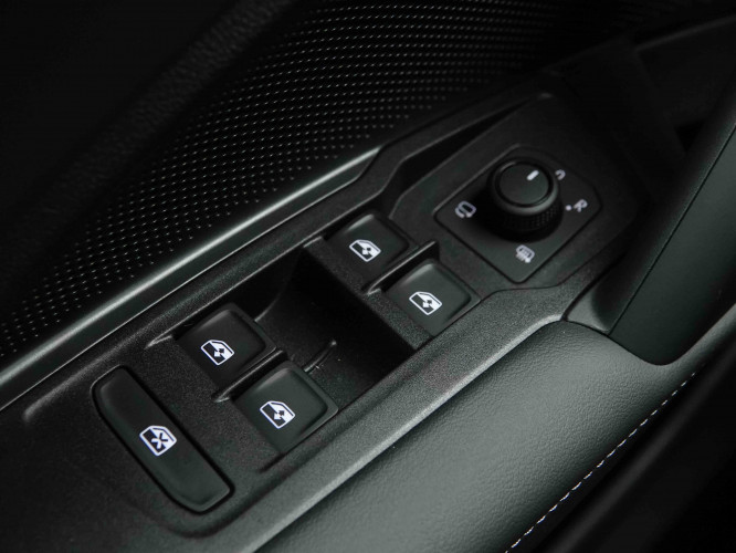 VOLKSWAGEN_VOLKSWAGEN_TAYRON_2550866_22.jpg