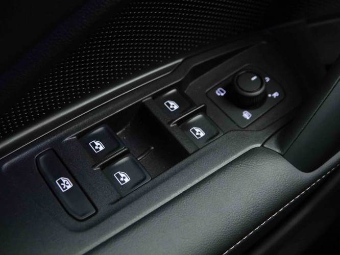 VOLKSWAGEN_VOLKSWAGEN_TAYRON_2654548_21.jpg