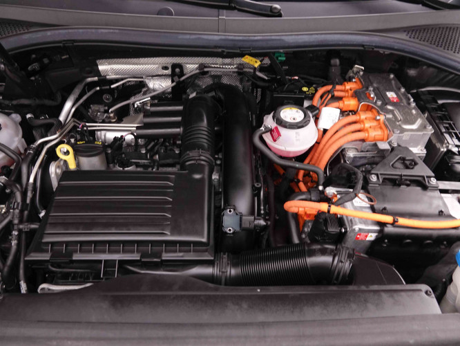 VOLKSWAGEN_VOLKSWAGEN_TIGUAN_2548621_24.jpg