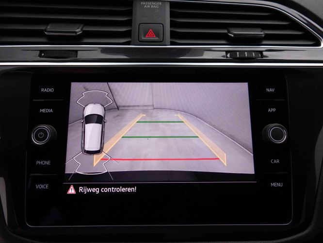 VOLKSWAGEN_VOLKSWAGEN_TIGUAN_2548704_14.jpg