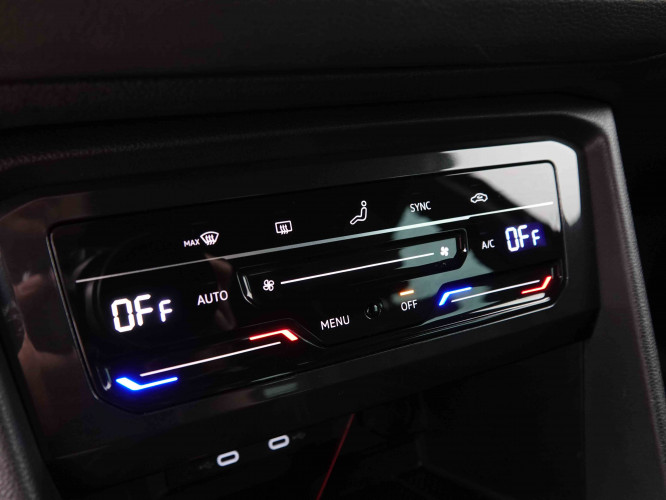 VOLKSWAGEN_VOLKSWAGEN_TIGUAN_2548704_17.jpg