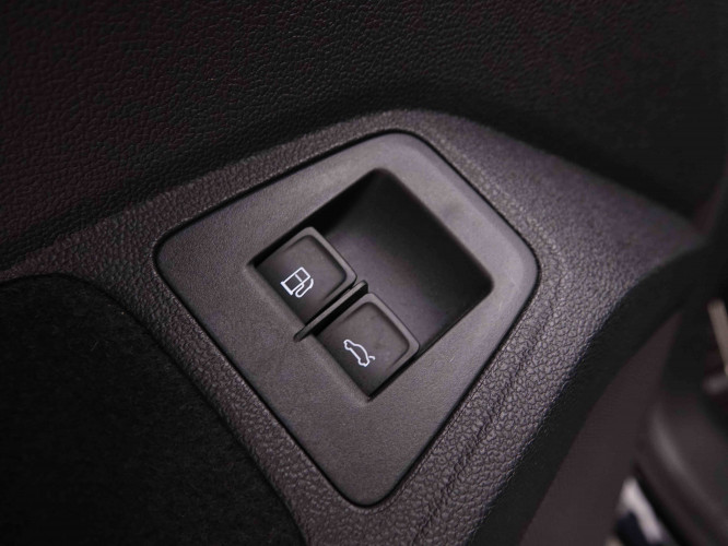 VOLKSWAGEN_VOLKSWAGEN_TIGUAN_2548704_23.jpg