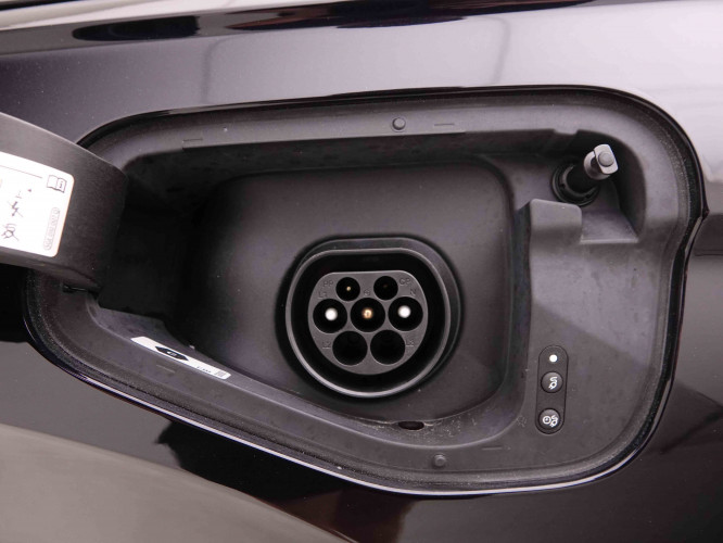 VOLKSWAGEN_VOLKSWAGEN_TIGUAN_2548704_25.jpg