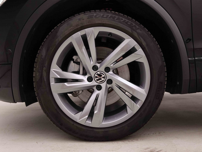 VOLKSWAGEN_VOLKSWAGEN_TIGUAN_2548704_26.jpg