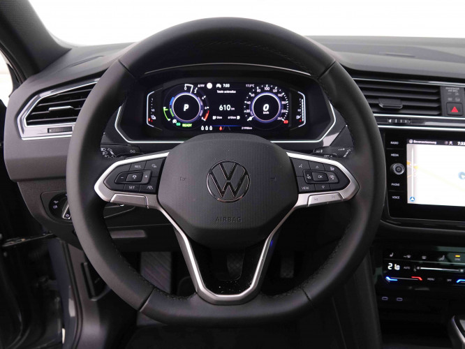 VOLKSWAGEN_VOLKSWAGEN_TIGUAN_2548706_10.jpg