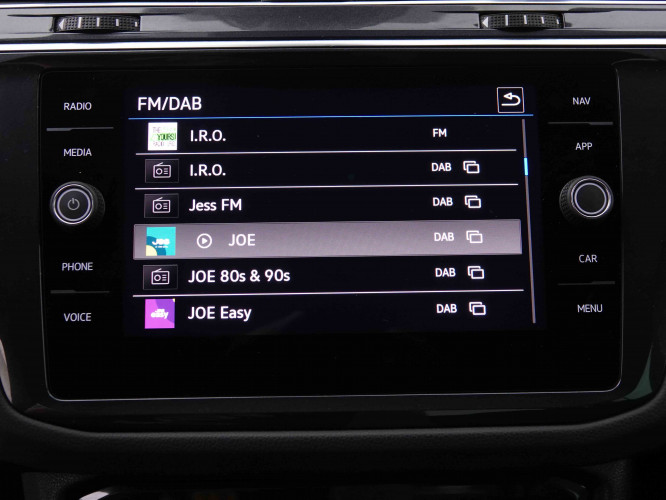 VOLKSWAGEN_VOLKSWAGEN_TIGUAN_2548706_12.jpg