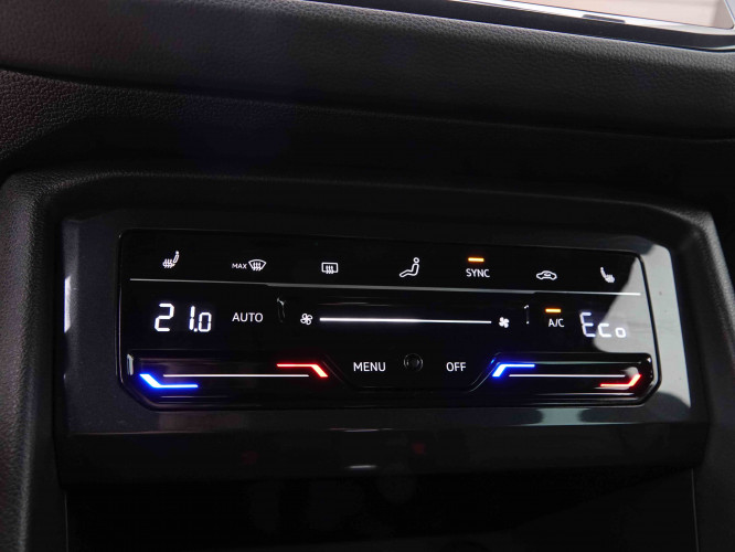 VOLKSWAGEN_VOLKSWAGEN_TIGUAN_2548706_15.jpg