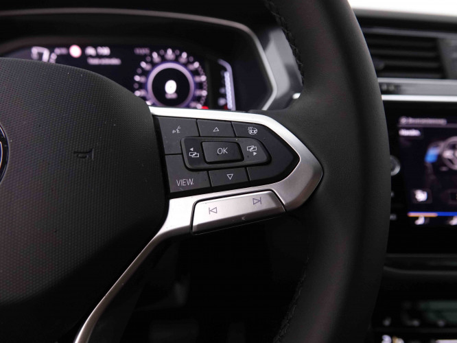 VOLKSWAGEN_VOLKSWAGEN_TIGUAN_2548706_19.jpg