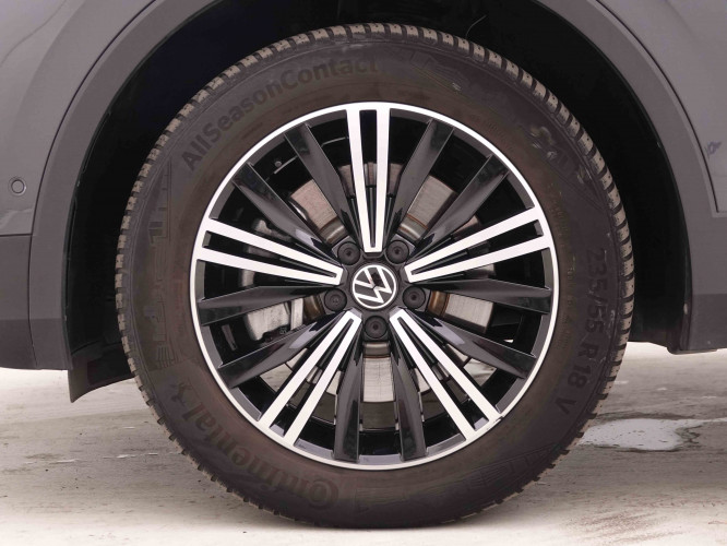 VOLKSWAGEN_VOLKSWAGEN_TIGUAN_2548706_22.jpg