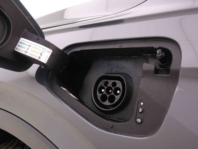 VOLKSWAGEN_VOLKSWAGEN_TIGUAN_2548706_23.jpg