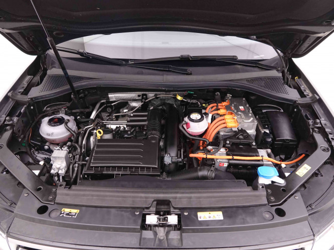 VOLKSWAGEN_VOLKSWAGEN_TIGUAN_2548706_24.jpg