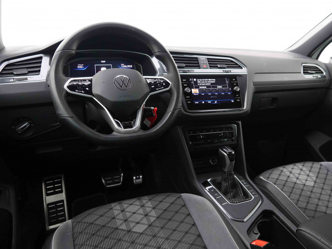 VOLKSWAGEN_VOLKSWAGEN_TIGUAN_2548713_8.jpg