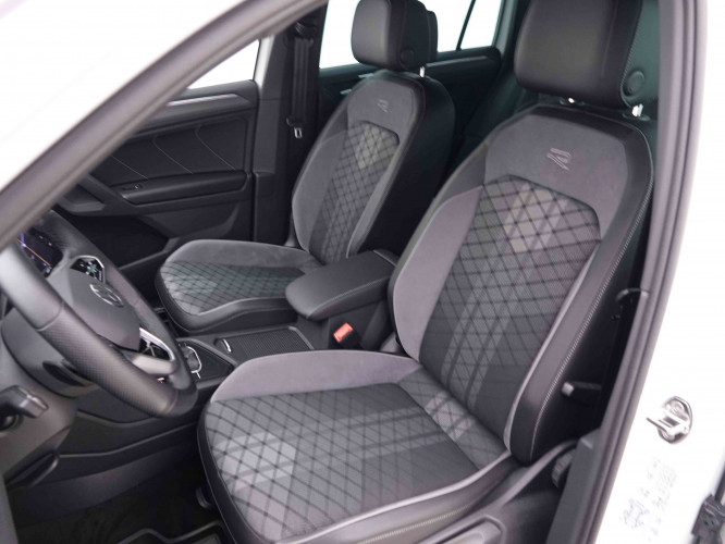 VOLKSWAGEN_VOLKSWAGEN_TIGUAN_2548778_6.jpg