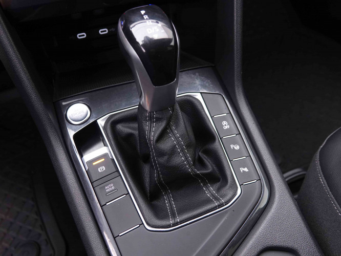 VOLKSWAGEN_VOLKSWAGEN_TIGUAN_2548869_17.jpg