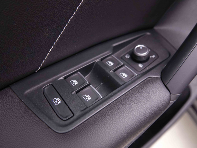 VOLKSWAGEN_VOLKSWAGEN_TIGUAN_2548869_22.jpg