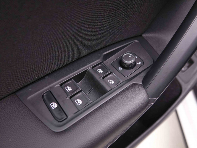 VOLKSWAGEN_VOLKSWAGEN_TIGUAN_2548877_20.jpg