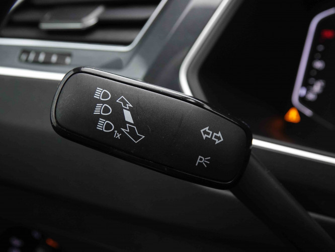 VOLKSWAGEN_VOLKSWAGEN_TIGUAN_2549596_18.jpg