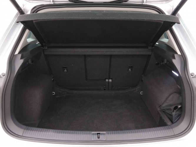 VOLKSWAGEN_VOLKSWAGEN_TIGUAN_2549597_5.jpg