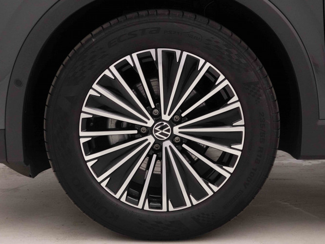 VOLKSWAGEN_VOLKSWAGEN_TIGUAN_2652946_24.jpg