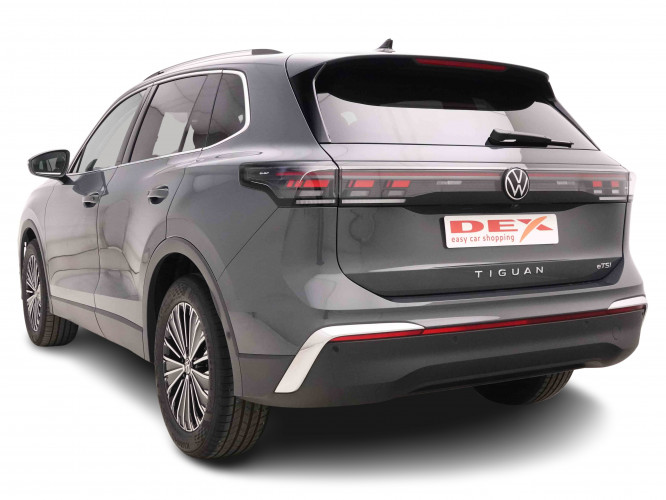 VOLKSWAGEN_VOLKSWAGEN_TIGUAN_2652946_3.jpg