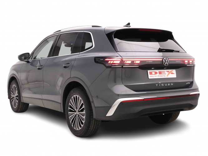 VOLKSWAGEN_VOLKSWAGEN_TIGUAN_2652948_3.jpg