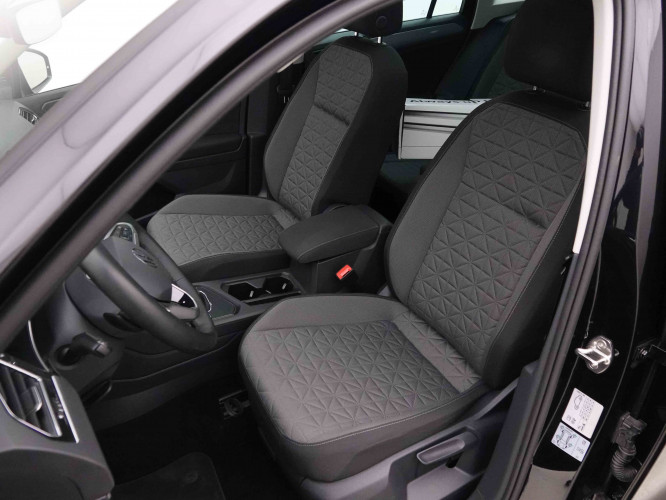 VOLKSWAGEN_VOLKSWAGEN_TIGUAN_2652952_7.jpg