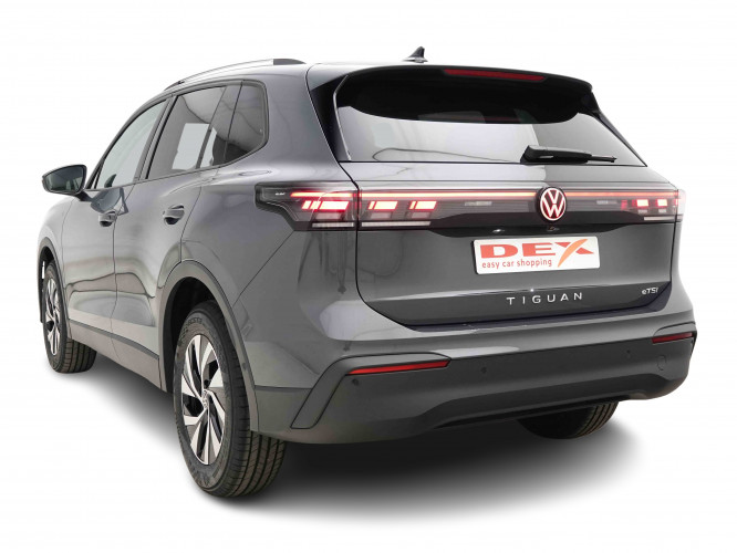 VOLKSWAGEN_VOLKSWAGEN_TIGUAN_2653518_3.jpg