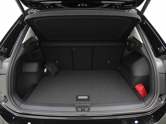 VOLKSWAGEN_VOLKSWAGEN_TIGUAN_2653520_5.jpg