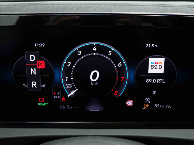 VOLKSWAGEN_VOLKSWAGEN_TIGUAN_2654011_16.jpg
