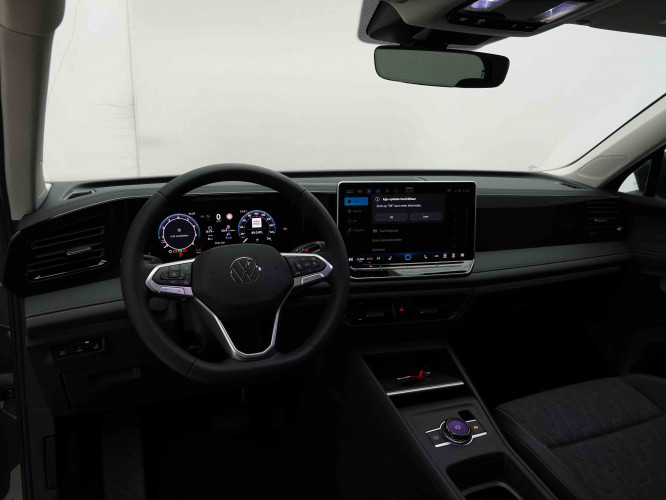 VOLKSWAGEN_VOLKSWAGEN_TIGUAN_2654011_8.jpg