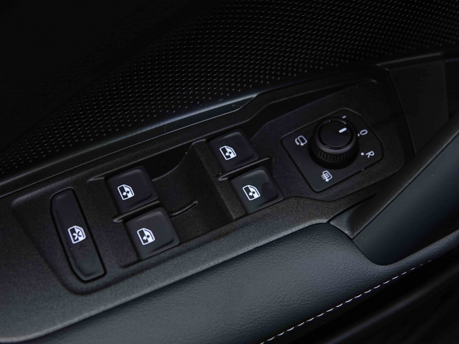 VOLKSWAGEN_VOLKSWAGEN_TIGUAN_2654017_22.jpg VOLKSWAGEN_VOLKSWAGEN_TIGUAN_2654017_22.jpg