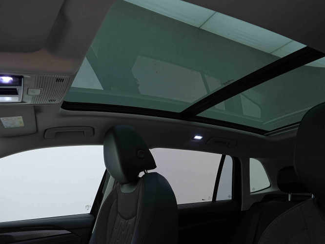 VOLKSWAGEN_VOLKSWAGEN_TIGUAN_2654136_10.jpg