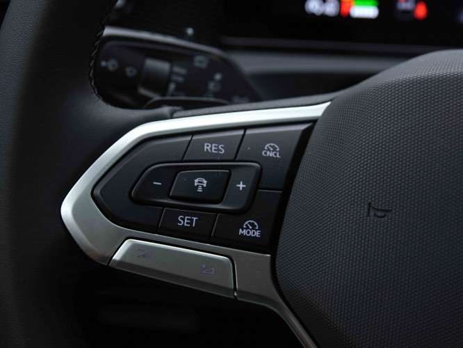 VOLKSWAGEN_VOLKSWAGEN_TIGUAN_2654138_19.jpg VOLKSWAGEN_VOLKSWAGEN_TIGUAN_2654138_19.jpg
