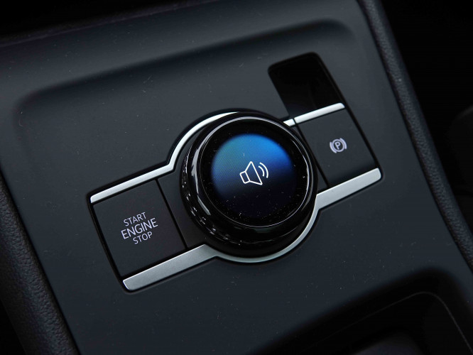VOLKSWAGEN_VOLKSWAGEN_TIGUAN_2654139_15.jpg VOLKSWAGEN_VOLKSWAGEN_TIGUAN_2654139_15.jpg