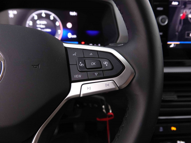 VOLKSWAGEN_VOLKSWAGEN_T_CROSS_2547416_17.jpg