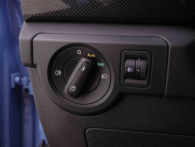 VOLKSWAGEN_VOLKSWAGEN_T_CROSS_2547416_8.jpg