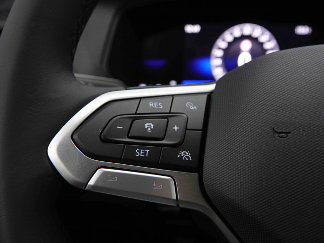 VOLKSWAGEN_VOLKSWAGEN_T_CROSS_2549347_18.jpg VOLKSWAGEN_VOLKSWAGEN_T_CROSS_2549347_18.jpg