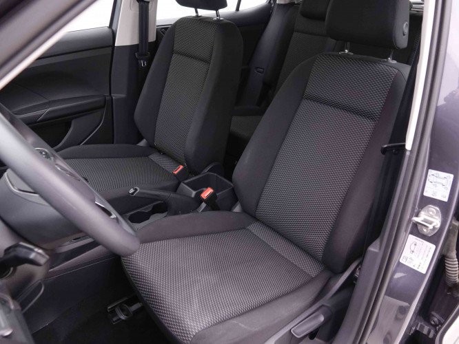 VOLKSWAGEN_VOLKSWAGEN_T_CROSS_2549405_6.jpg