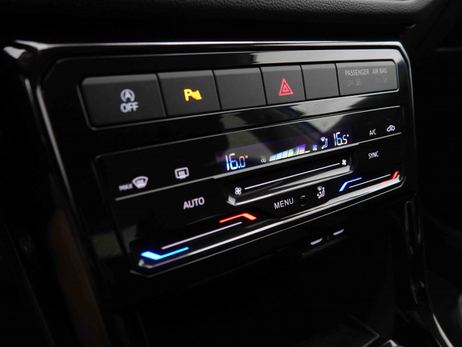 VOLKSWAGEN_VOLKSWAGEN_T_CROSS_2549631_14.jpg
