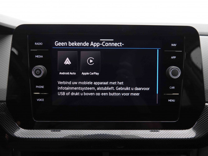 VOLKSWAGEN_VOLKSWAGEN_T_CROSS_2549633_13.jpg