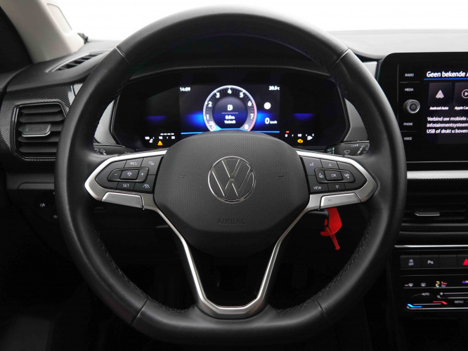VOLKSWAGEN_VOLKSWAGEN_T_CROSS_2549633_8.jpg