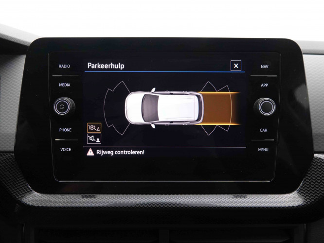 VOLKSWAGEN_VOLKSWAGEN_T_CROSS_2549664_11.jpg