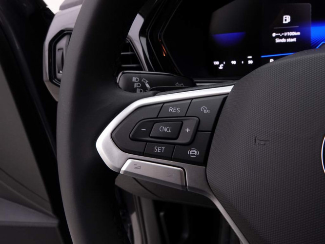 VOLKSWAGEN_VOLKSWAGEN_T_CROSS_2549701_14.jpg